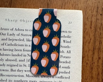 Retro Strawberry Magnetic Bookmark | mid century, vintage vibes, gift for book lovers, planner page saver, page holder, bookmarks