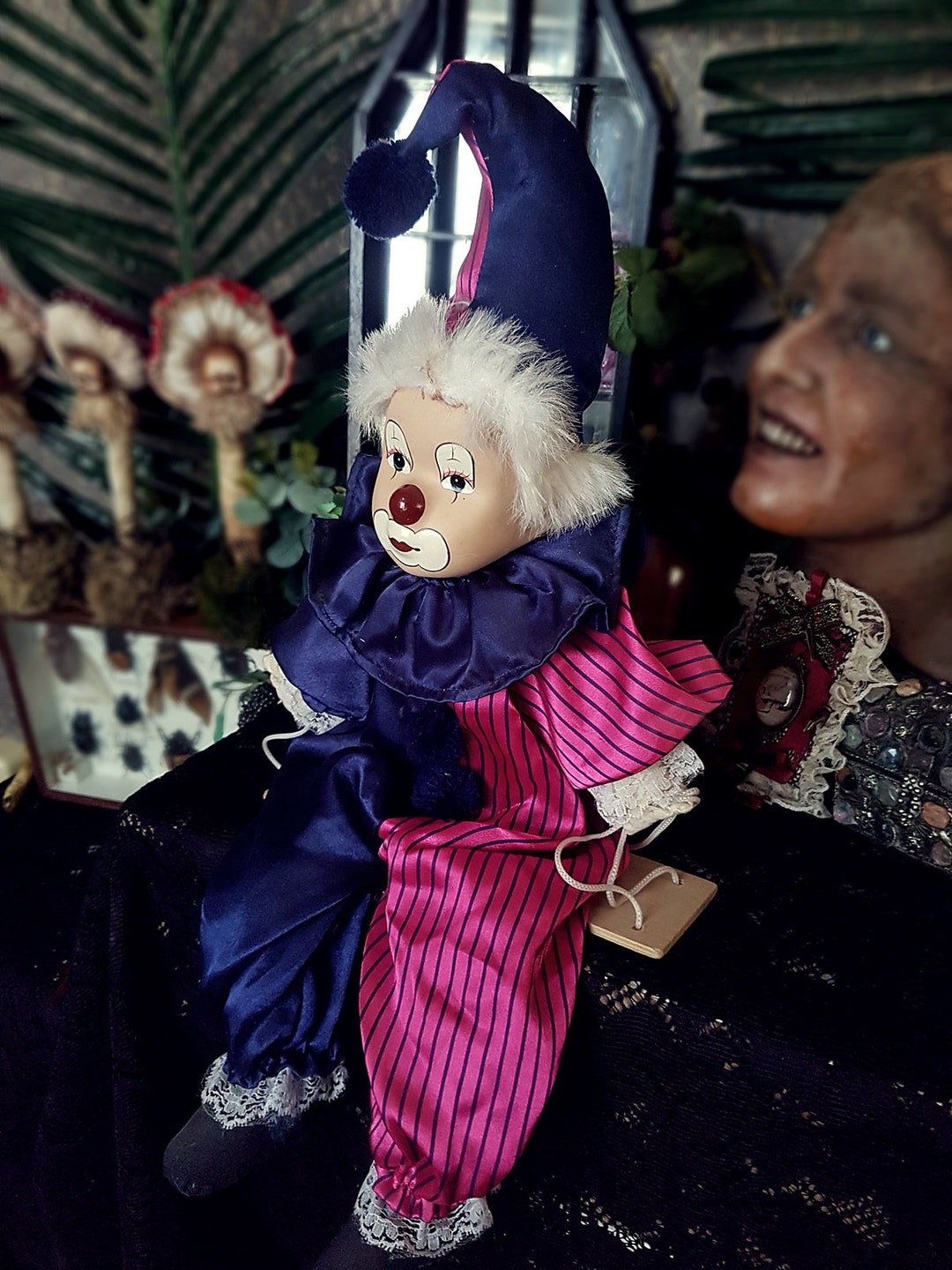 ブランコに乗ったヴィンテージ ピエロ人形、大きな人形、ピエロ人形