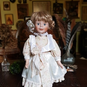 PORZELLAN-PUPPE, Puppe, VINTAGE-Puppe, Weinlese, antike Retro Puppe, sammelbare Puppe, handgemachte Porzellanpuppe, keramische Puppen, Puppenkunst