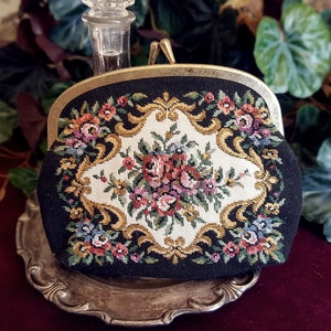 Vintage floral HANDLE BAG, petit point, tapestry, evening handbag, vintage floral bag, needlework, petit point, flowers, vintage purse, bag