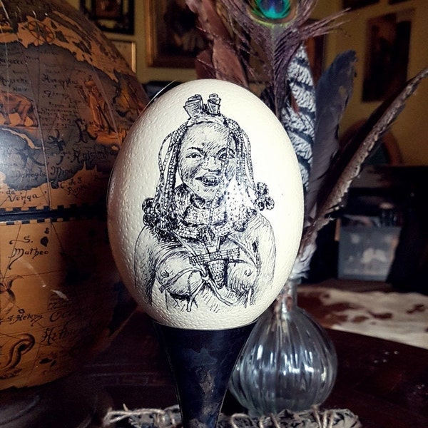 Oeuf d’autruche peint à la main de Namibie, œuf d’autruche vintage, décoration intérieure africaine, femmes africaines, art africain, décor africain, décor de Pâques