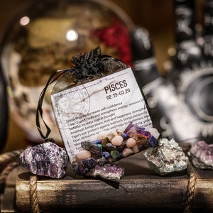 PISCES Zodiac Crystals Bag, MARCH Birthstone, zodiac crystals, zodiac signs, zodiac gift, crystal amulet, crystal bag, PISCES crystal