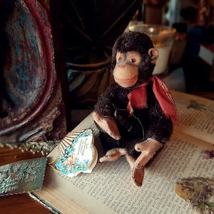 VINTAGE Steiff Monkey, Steiff toy, mohair plush, Vintage plush, vintageMonkey, vintage toy, Antique Toy, old toy, stuffed animal toy