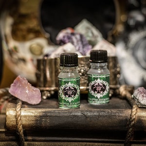 Huile de parfum EUCALYPTUS, Huile de combustion d’arôme 10ml, Huiles de parfum, brûleur d’huile aromatique, huile pour lampe aromatique, AROMATHÉRAPIE, huile de sorcière, cadeau d’arôme