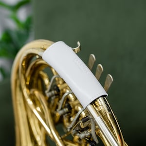 French Horn Hand Guard. French horn protecting cover. Horn protection. Size L. Faux leather vegan. Horn accessories. Personalized gift