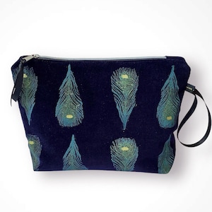 Midnight Blue Pfau Federn Makeup Tasche | Kosmetiktasche | Luxus Samt Make-up Tasche | Kulturbeutel | Luxus Samt Clutch