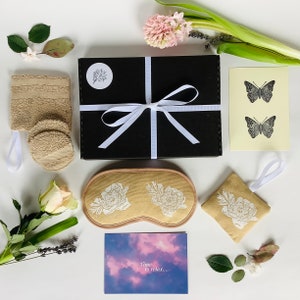 Lavender Spa Gift Set: Hand-Printed Cotton Relaxation Box