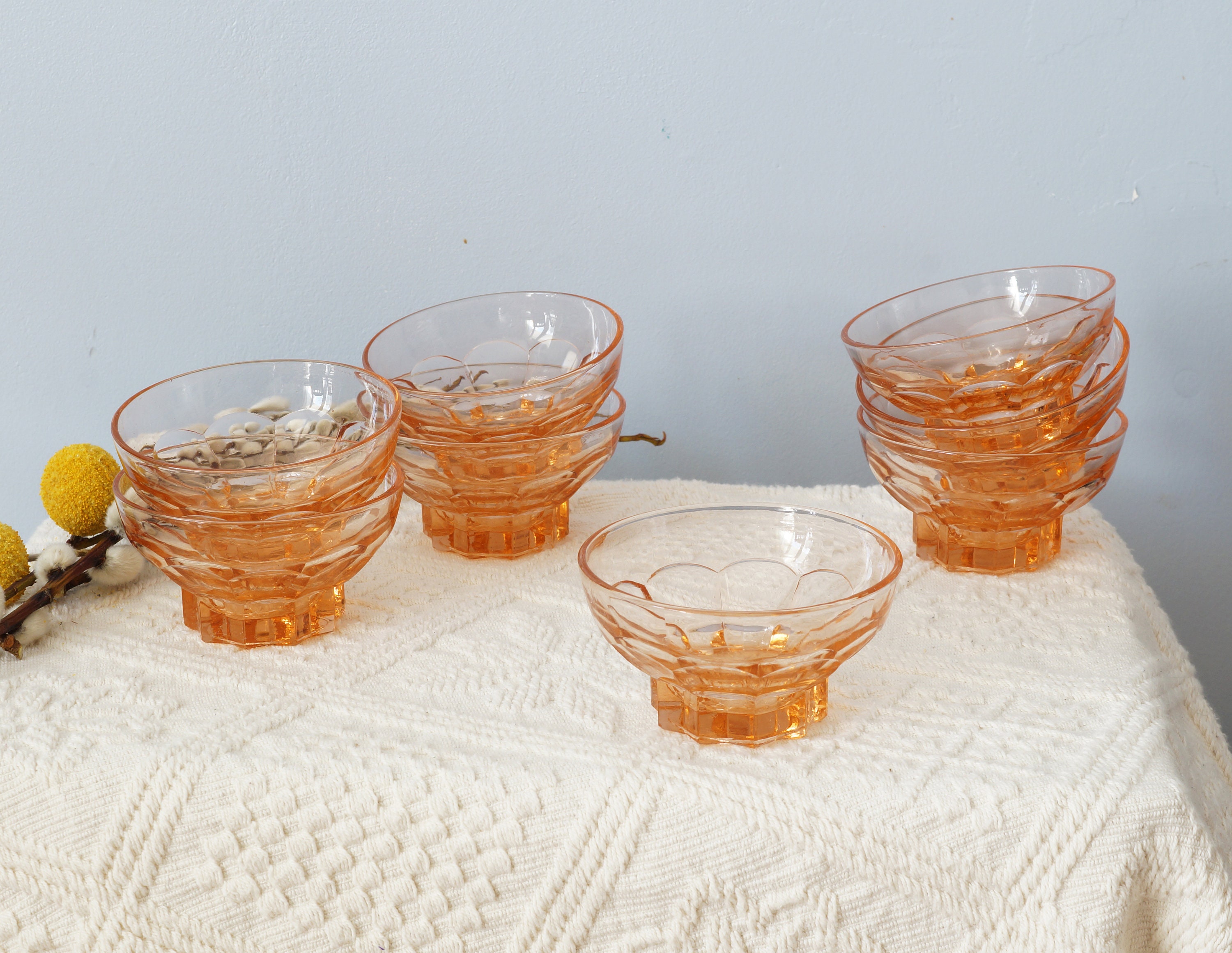 Lot de 8 Petites Coupes en Verre Rosé, Vintage