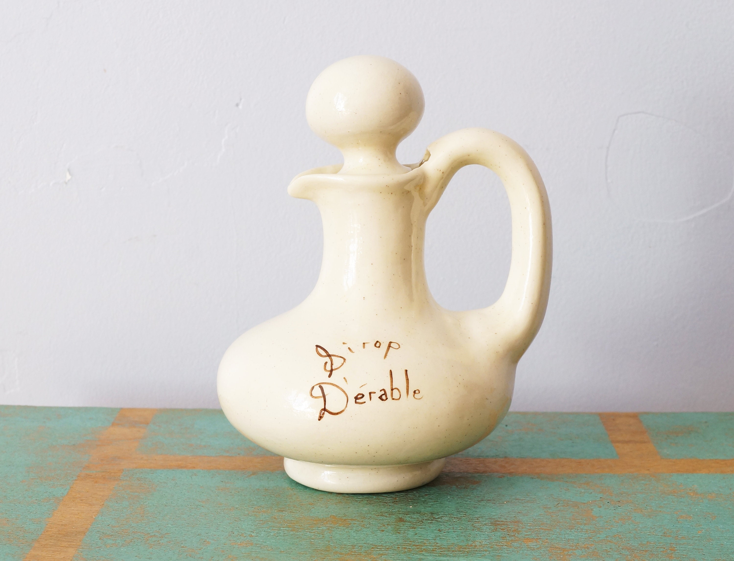 Petit Pot de Sirop d'érable, Souvenir Du Québec , Vintage