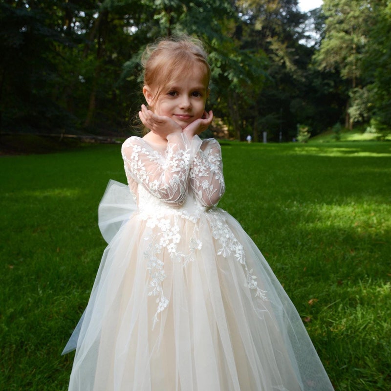 Baby Girl White Flower Girl Dress main image 1