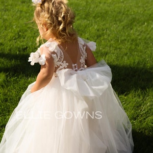 Toddler Tutu flower girl dress, Girl wedding dress, Tulle flower girl dress, First Birthday dress