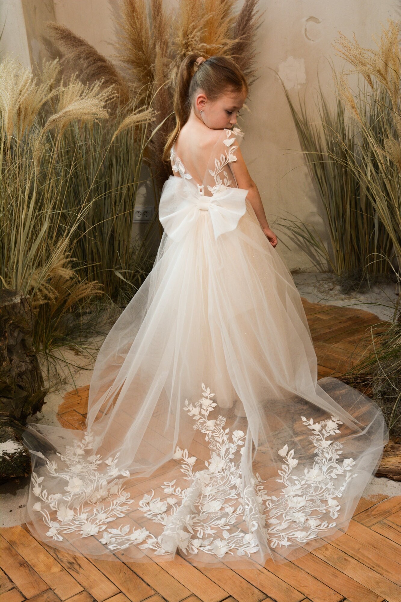 Flower girl dresses with bling 2025