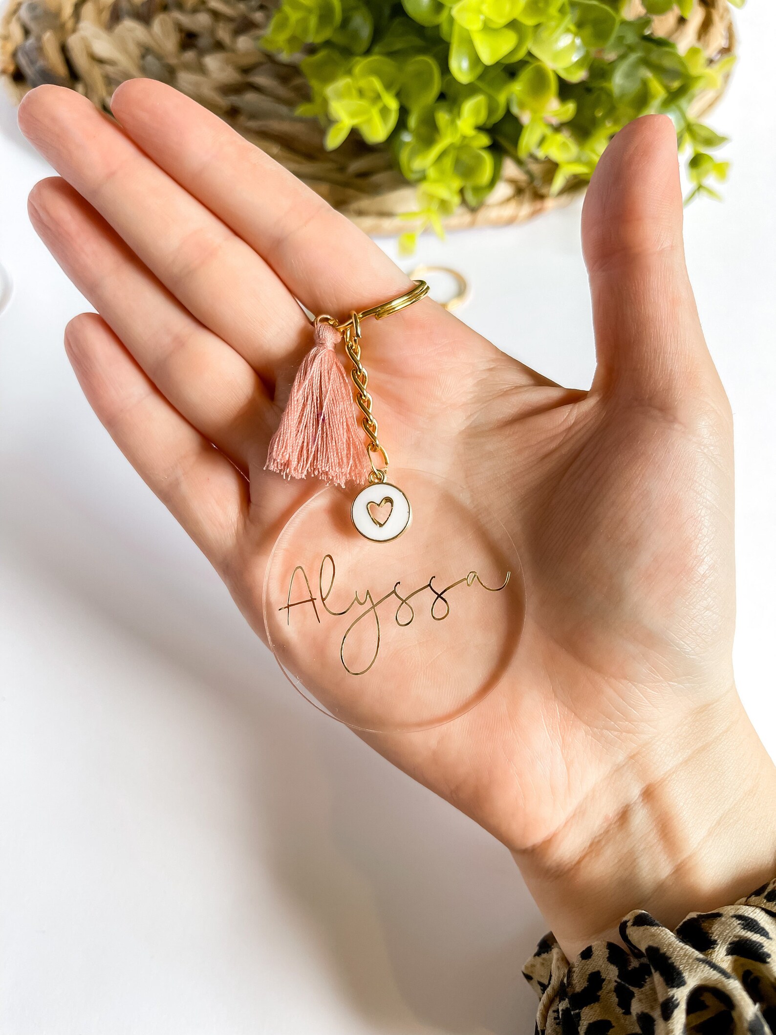 Personalized Name Keychain With Heart and Tassel. Trendy Name - Etsy