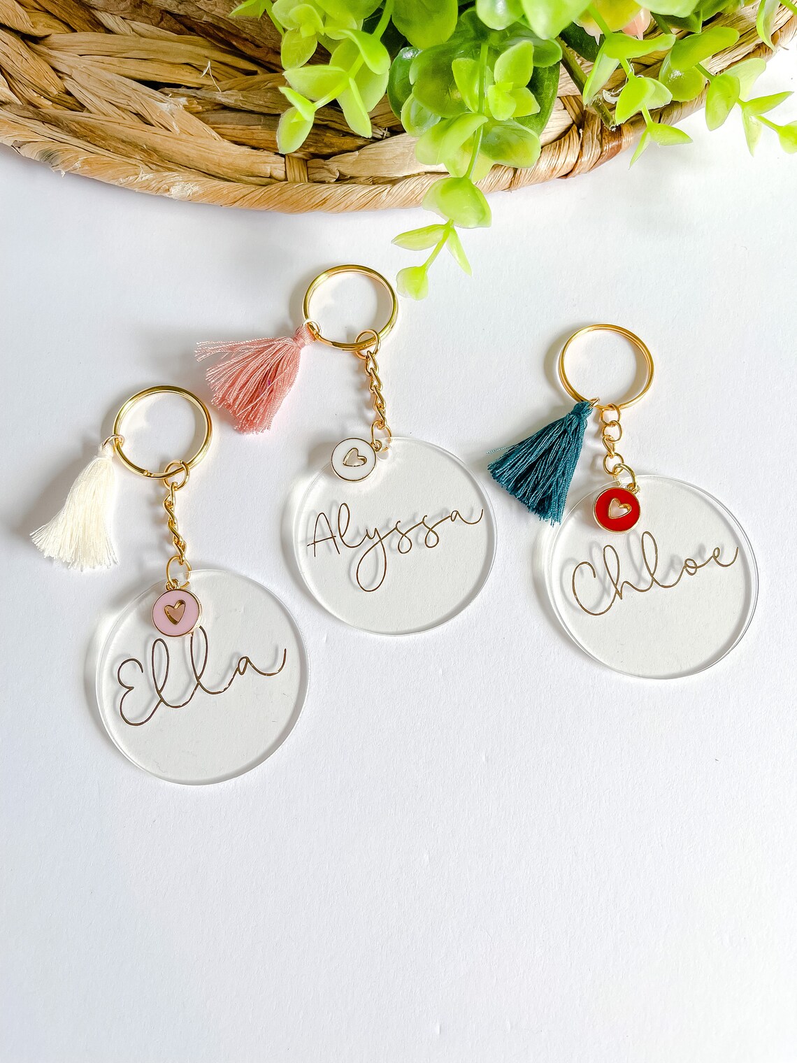 Personalized Name Keychain With Heart and Tassel. Trendy Name - Etsy