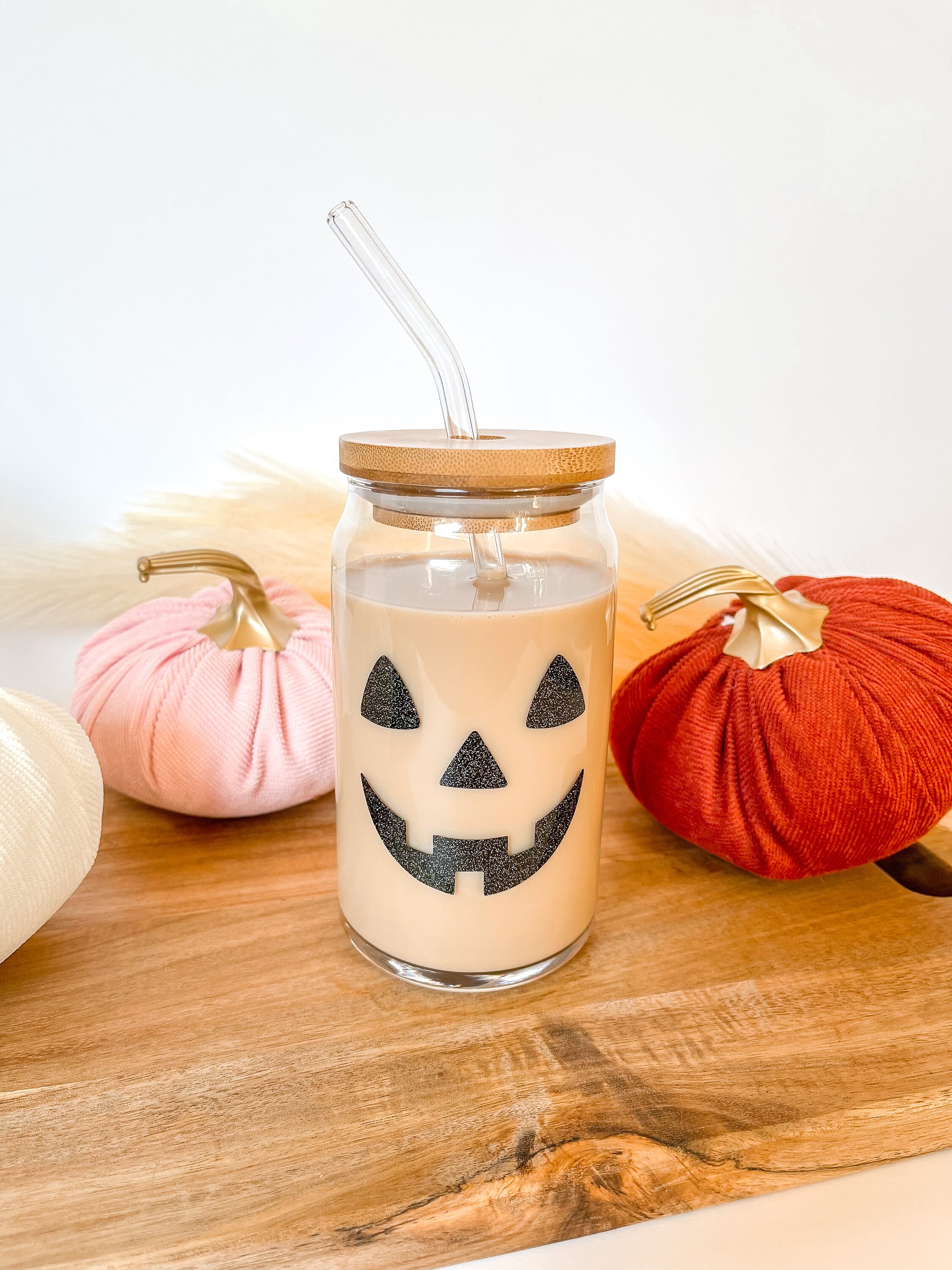 Glitter Pumpkin Iced Coffee Cup With Lid and Straw. Spooky Season Iced  Coffee Tumbler. Halloween Beer Can Glass. Large Halloween Coffee Mug. 