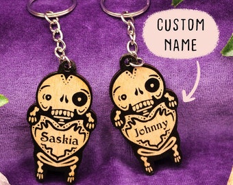 Chaveiro personalizado com nome e esqueleto assustador: presente gótico de Halloween