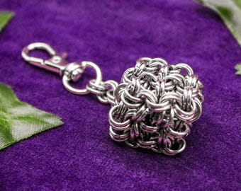 Chainmaille Fidget Keychain: Stainless Steel Jelly Cube - Gothic Accessory