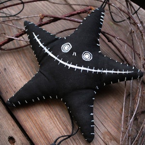 Creepmas Star Ornamente Christmas Tree Decoration Spooky Creepy Decor Goth Merry Krampus Hand Painted Dark Horror Design Gothic