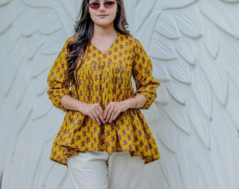 Túnica peplum de algodón con estampado floral en bloque hecho a mano: Top bohemio amarillo mostaza