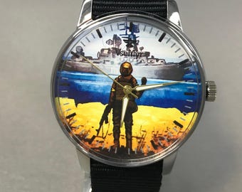 Wristwatch Raketa Ukraine War ship go ... military watch
