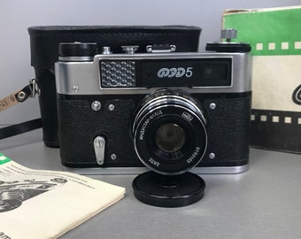 FED 5 Kamera NEU! Objektiv Industar 61LD Rangefinder Folie