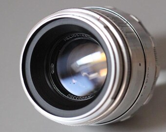 KMZ Helios 44 Photo Lens M42 mount 2/58mm 8 blades Silver