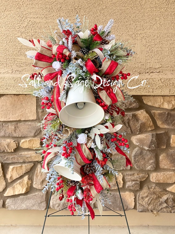 Winter Bell Swag, Traditional Christmas Wreath, Swag Wreath