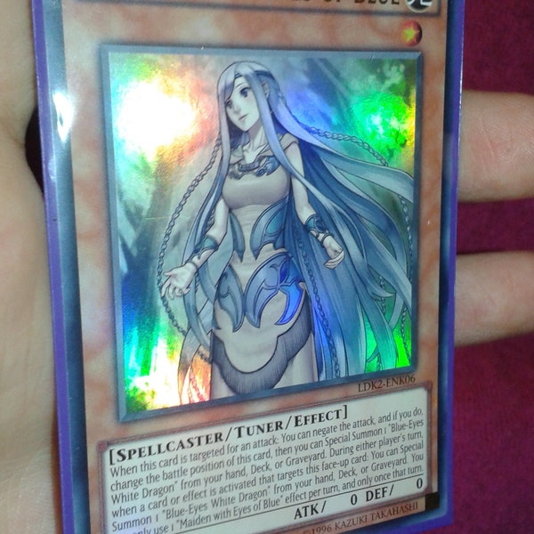 Maiden with Eyes of Blue - 1st Edition - LDK2-ENK06 YuGiOh card holo shiny trading card playing collectible - Japanese anime - near mint