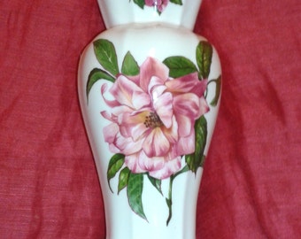 Aynsley "Chelsea Flowers" Fine Bone China vase with Pink Peony rose coloured flower - British English top ceramic