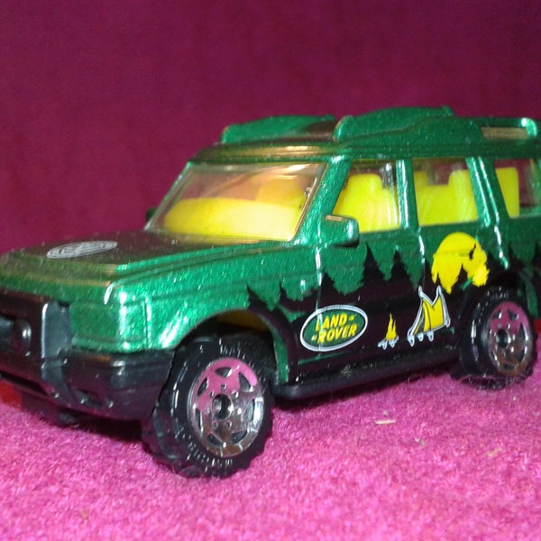 2000 Mattel Inc Land Rover discovery Matchbox - Green 50 year anniversary 4X4 British car metallic green