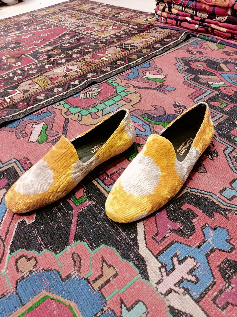 Silk Velvet Ikat Slippers – Vivid Orange Floral Mosaic