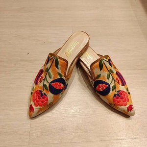 Silk Velvet Ikat Shoes 023