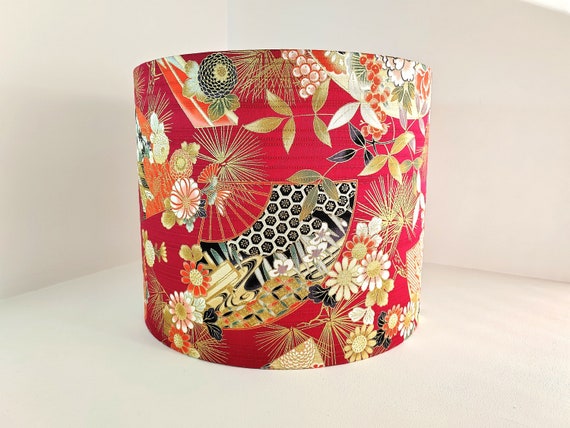 赤い和風花柄ランプシェード：手作りエコドラムシェード - Etsy 日本