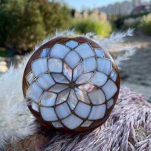 Mother of Pearl Handmade Lotus Makeup Hand Mirror