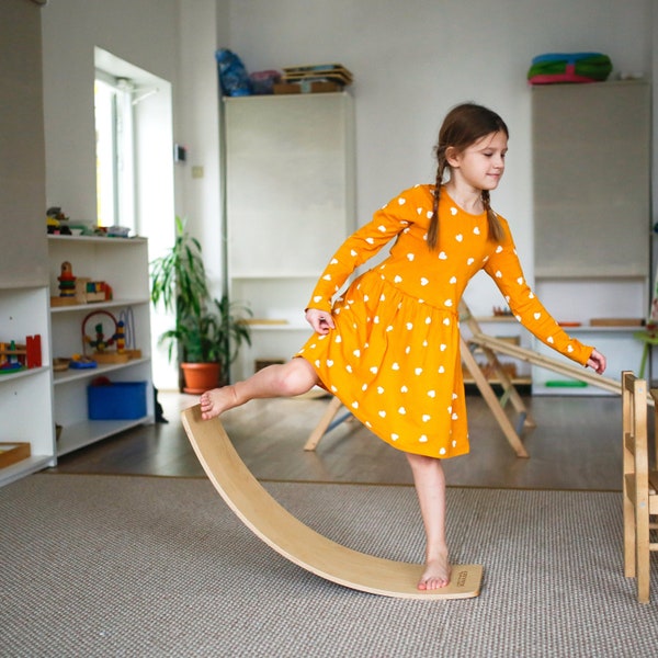 Wooden Balance Board Felt.Toddler Baby Board,Curvy board,Wooden Balance Board,Wobble Board,Rocker Board,Montessori Board (Large)