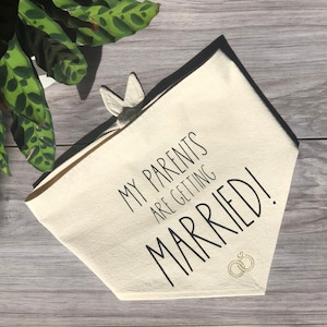 Bandana para perro con el mensaje &quot;Mis padres se van a casar&quot; impresa, anuncio de boda para perro, bandana para anuncio de boda para gato