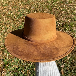 NEW! Wyeth caramel wool boater NEW! Wyeth rich cocoa wool boater | eBay main image 2