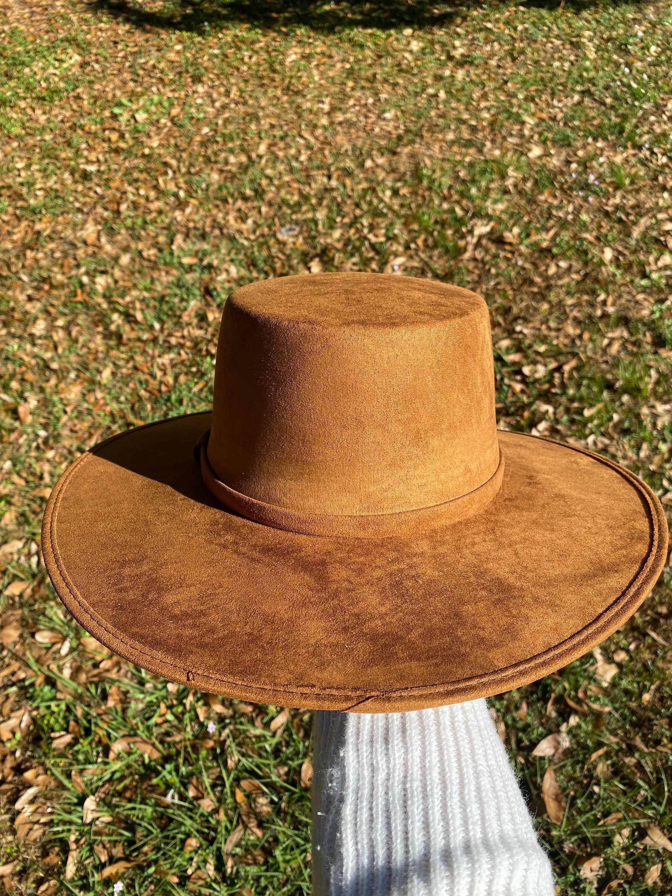1362 Caramel Cowboy Hat - Shapeable Felt Cowboy Hat With Wide Brim Western Hat Caramel Brown Felt With Unique Star Hat Band  main image 2