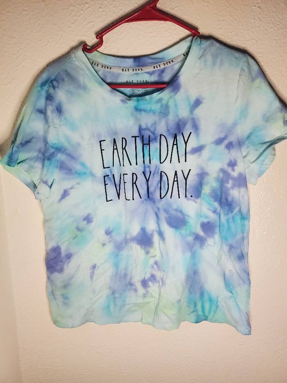 Rae Dunn Deal Tee – Grateful Dead Inspired, Soft & Stylish T-Shirt (Size XL)