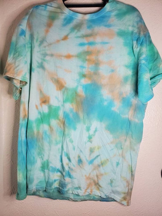 Row Jimmy Tee – Grateful Dead Inspired Double Swirl Tie-Dye (Size 2XL)
