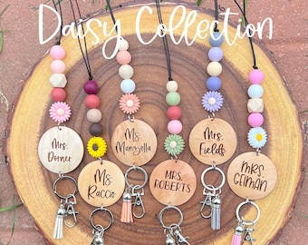 Personalized Daisy Beaded Breakaway Lanyard, Teacher Gift