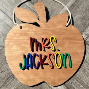 Teacher apple sign for classroom, gifts for teachers, teacher appreciation gift, personalized teacher door hangers, back to school.