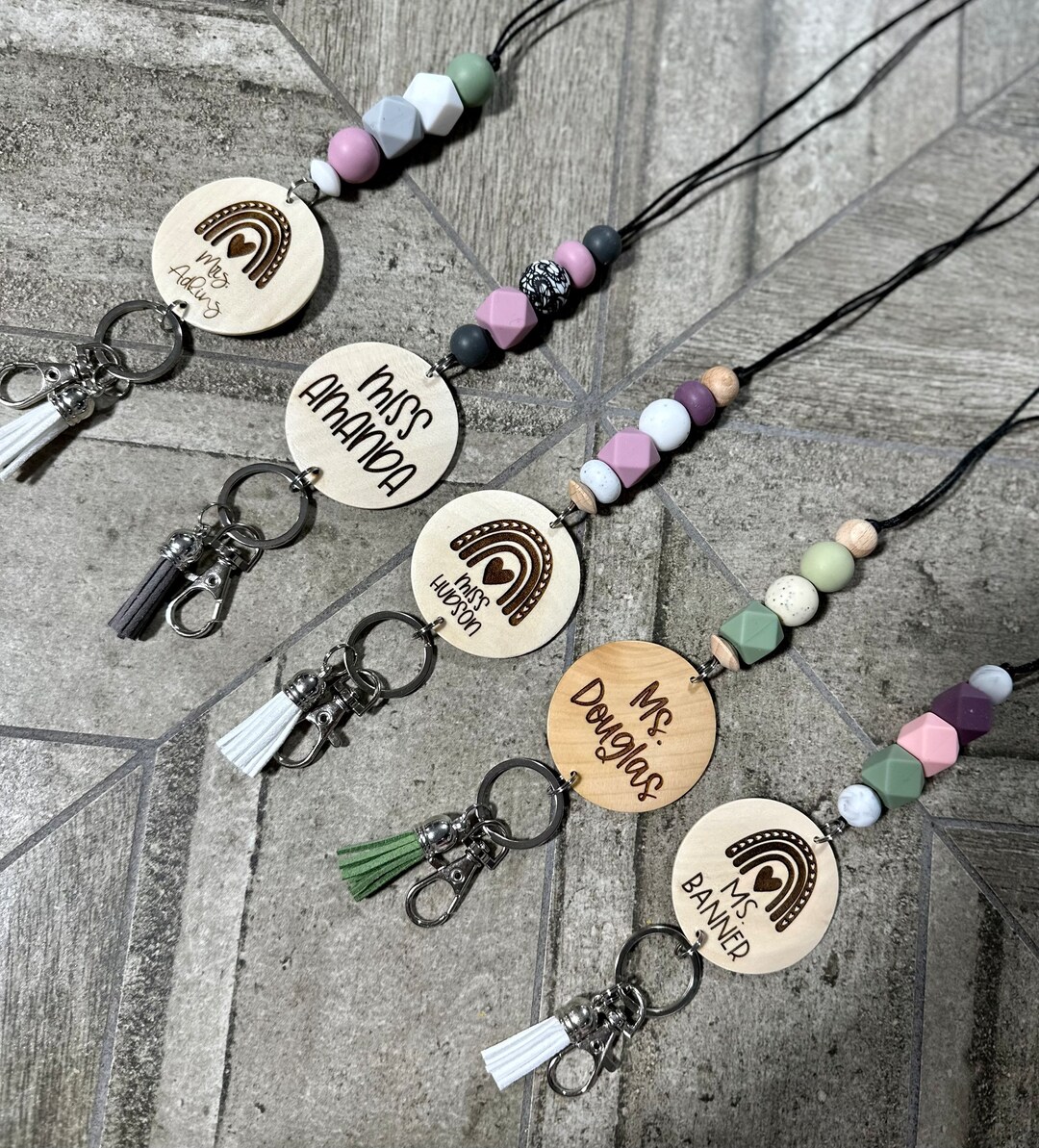 Teacher Lanyard With ID Holder Fashion Wood Beaded Lanyard For Keys Super Cute Boho Breakaway Lanyard For Women