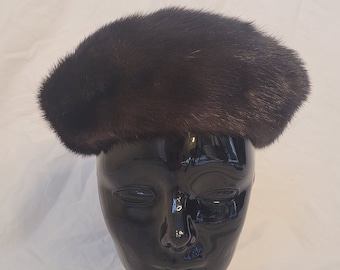 Vintage Glam Brown Fur Beret