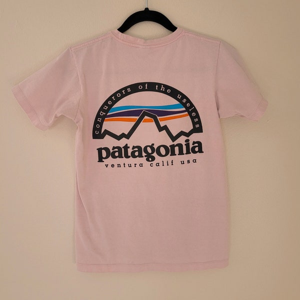 PATAGONIA Vintage 90/00s Pink Crewneck Cotton Tee women's small