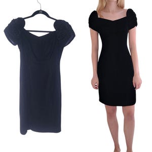 VTG 90er Jahre Samt Lady Diana Kleid LBD Kurzarm Off-The-Shoulder XS/small