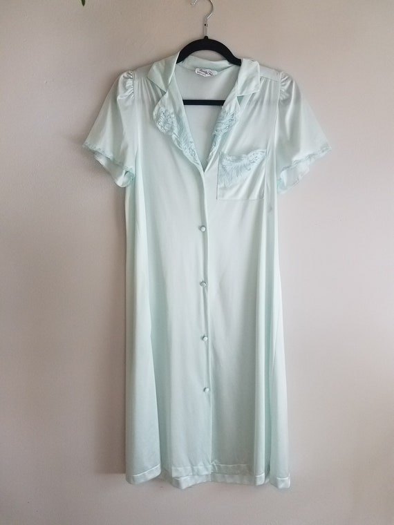 Vintage satin nightgown Gem
