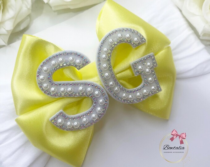 Personalized Pearl Initial Baby Bow Headband: Newborn Gift