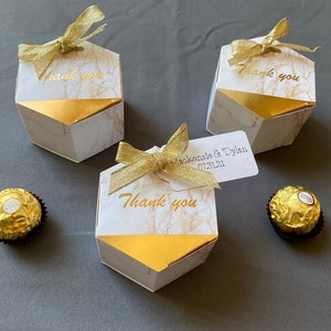 Wedding Favor/Elegant Wedding Favor Box/Bridal/Hershey Kisses/Ferrero Rocher/Wedding Favor/Marble/Gold/Wht/Bridal Shower/Bridal Shower Favor