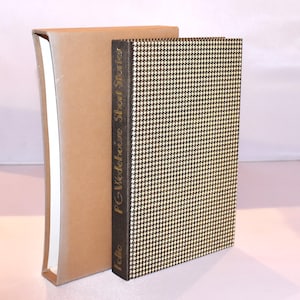 Folio Society Book. P.G Wodehouse. Short Stories (1983) 20 Illustrations. Vintage Book. Slipcase. Decorative Cover. Short Stories.